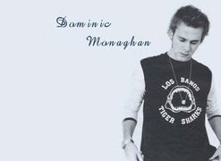 Dominic Monaghan,jasne włosy, łańcuszek