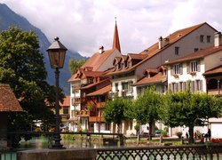 Domy, Latarnia, Szwajcaria