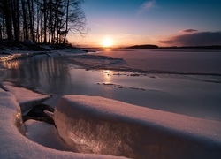 Zima, Jezioro, Zachód słońca, Drzewa
