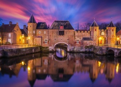 Brama Koppelpoort, Budowla, Obiekt historyczny, Rzeka Eem, Miasto Amersfoort, Holandia