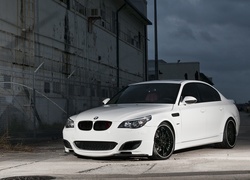 BMW 5, E60