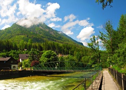 Austria, Bad Aussee, Góry, Chmury, Rzeka, Most, Domy, Drzewa