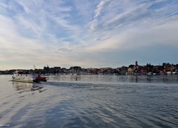 Jezioro, Statek, Wycieczkowy, Niebo, Domy