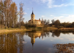 Zamek Bip, Pawłowsk, Rosja, Staw, Drzewa, Brzozy, Odbicie