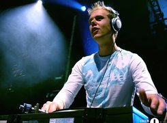 Armin van Buuren, Deki