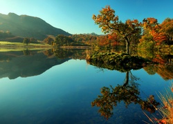 Jesień, Jezioro, Drzewa, Góry, Odbicie