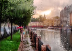 Deszcz, Rzeka, Miasto