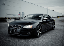 Audi S5 czarne