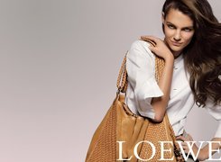 Loewe, kobueta, torebka