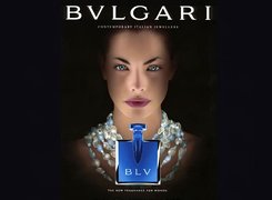 Bvlgari, kobieta, perfumy, flakon, biżuteria