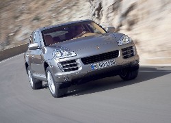 Srebrne, Porsche Cayenne