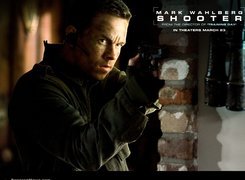 Mark Wahlberg, Shooter, strzelec, mur, lornetka, Aktor