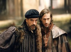 Joseph Fiennes, Jeremy Irons, Merchant of Venice, płaszcz