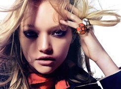 Gemma Ward, pierścionki