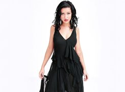 Christina Aguilera, czarna, sukienka