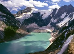 Kanada, Góra, Jezioro