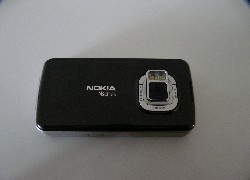 Nokia N96, Tył