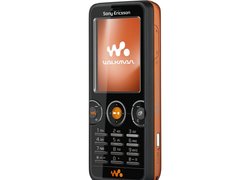 Sony Ericsson W880i, Czarny