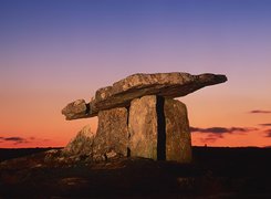 Irlandia, Europa, Kamienie