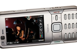 Nokia N82, Aparat