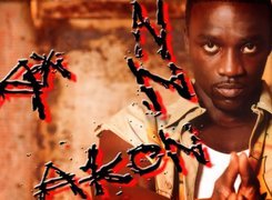 Akon, Twarz