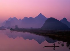 Chiny, Rzeka, Góry