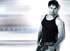 Enrique Iglesias, Podkoszulek