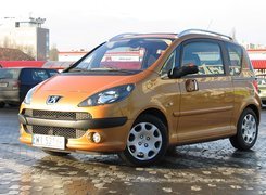 Peugeot 1007, złoty, metalik