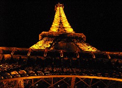 Francja, Wieża Eiffla, noc, świetła