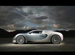 Srebrne, Bugatti, Chmury