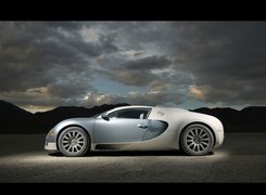 Srebrne, Bugatti, Chmury