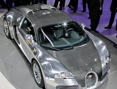 Srebrne, Bugatti Veyron, Wystawa