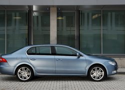 Srebrny, Stalowy, Skoda Superb, Prawy, Bok