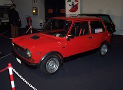 Czerwony, Autobianchi, Salon