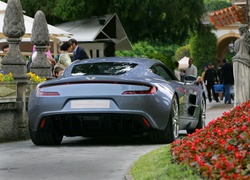 Tył, Aston Martin One-77