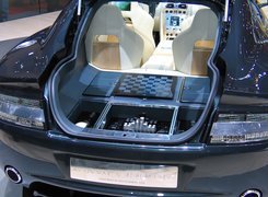 Aston Martin Rapide, Bagażnik, Lampy, Tył