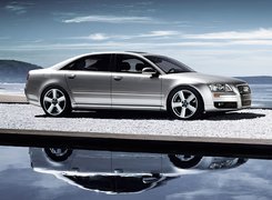 Audi A8 D4, Limuzyna, Profil