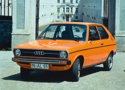 Pomarańczowe, Audi 50, Reklama