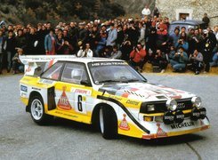 Audi Quattro, Halogeny, Bosch