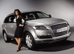 Audi Q7, Modelka