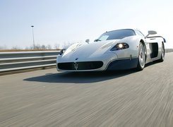 Maserati MC12, Ulica