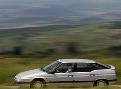 Srebrny, Citroen XM