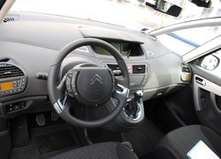 Citroen C4 Picasso, Lewarek, Zmiany, Biegów