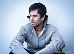 Enrique Iglesias, Piosenkarz