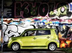 Daihatsu Materia, Grafiti