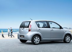 Reklama, Daihatsu Sirion, Plaża