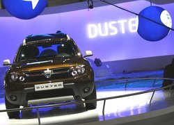 Debiut, Dacia Duster