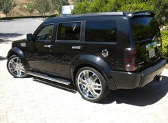 Dodge Nitro, Przyciemniane, Szyby