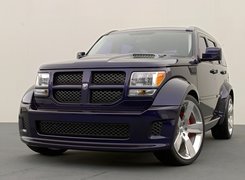 Dodge Nitro, Czerwone, Zaciski