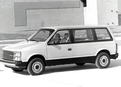 Stary, Dodge Caravan